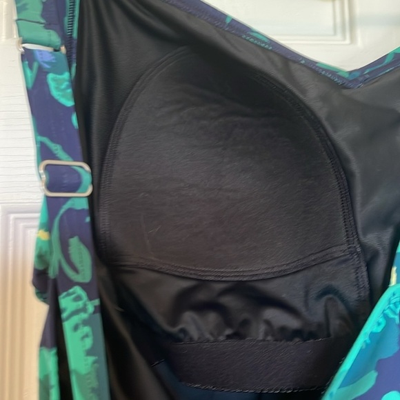 Women’s LL Bean Sz 16 tankini blue green floral adjustable straps built in cups - Picture 5 of 9